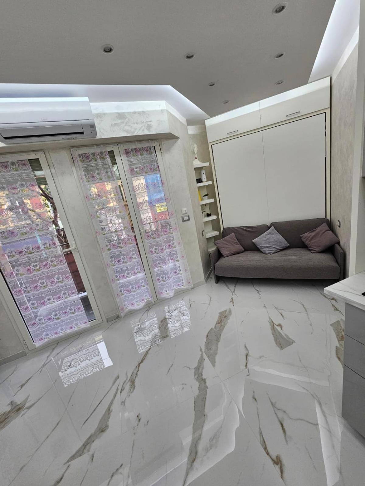Sharon Apartment In Victoria Beach Menton Exterior photo